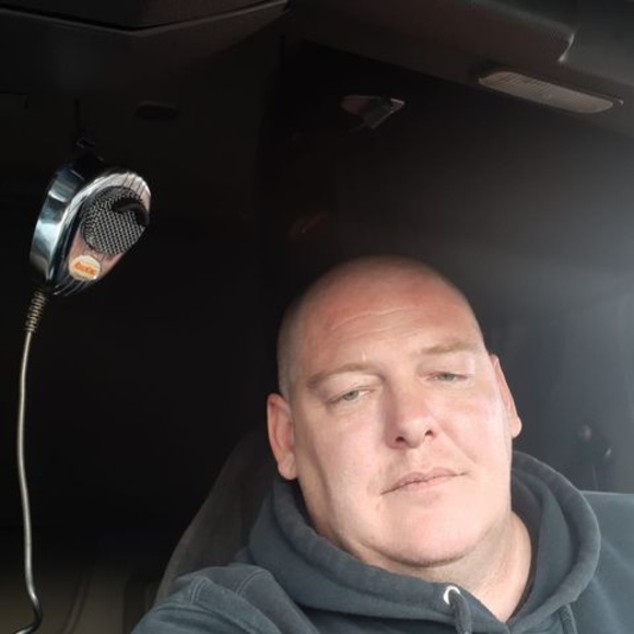 Meet your Posher, Barry - Picture 1 of 1